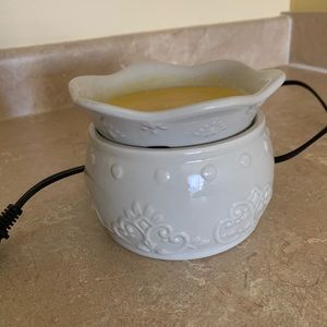 Candle and wax cube warmer